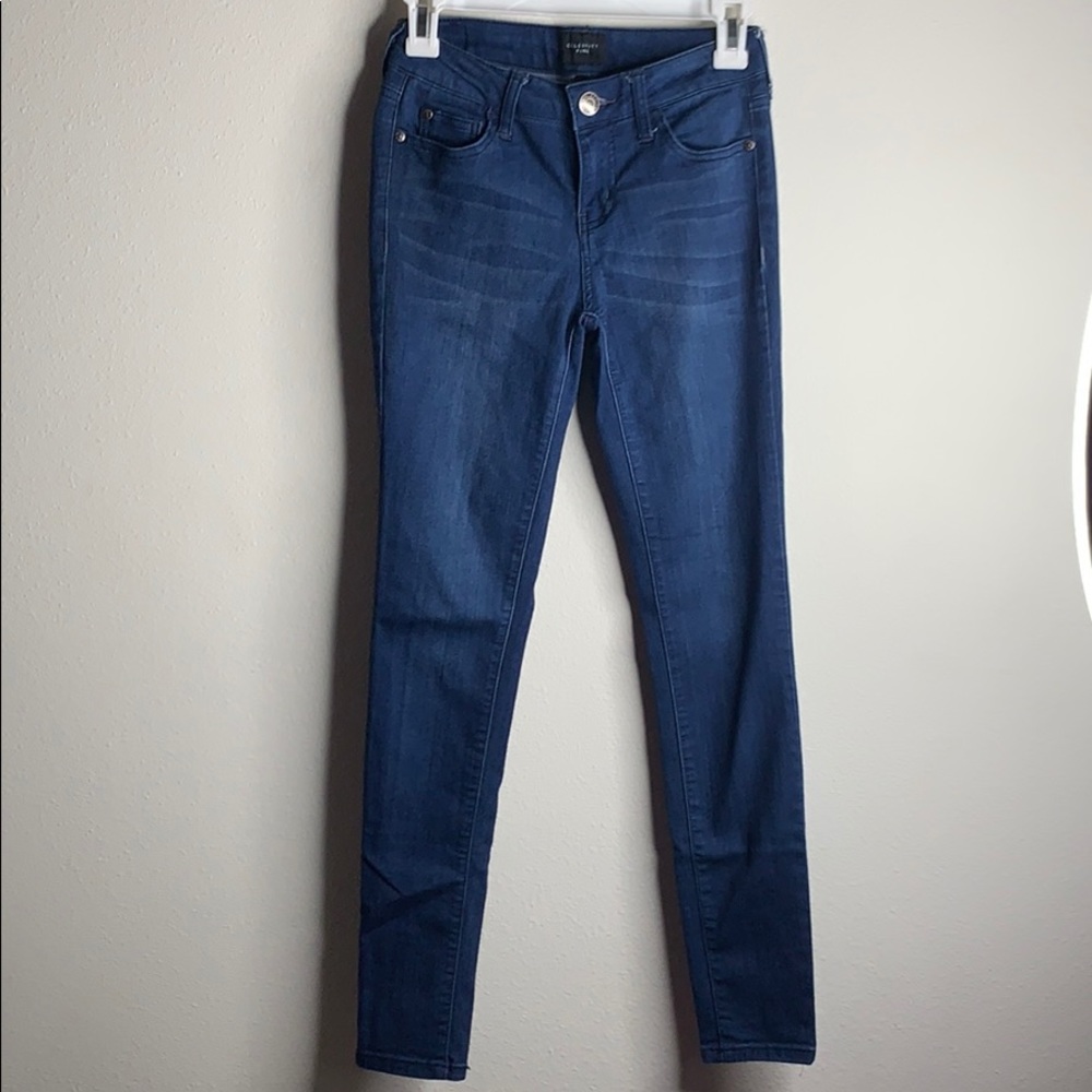 Stretchy jeans